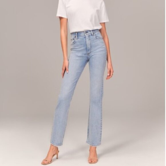 Abercrombie & Fitch Ultra High Rise Ankle Straight in Light wash. Size 29P/8P - Picture 1 of 16